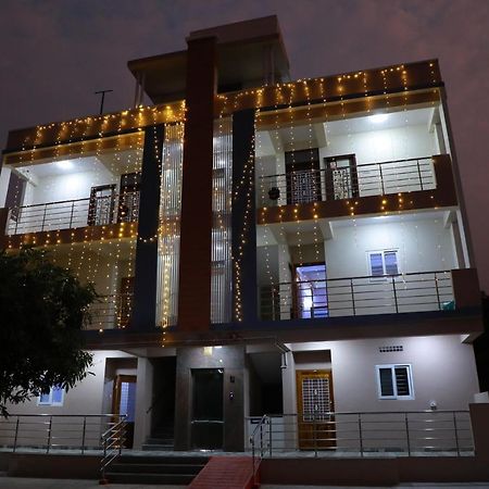 Two Bedroom Flat Non Ac Varun Vihar Near Horsley Hills Kurabala Kota Buitenkant foto