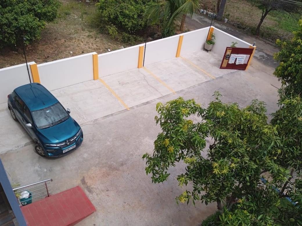 Two Bedroom Flat Non Ac Varun Vihar Near Horsley Hills Kurabala Kota Buitenkant foto